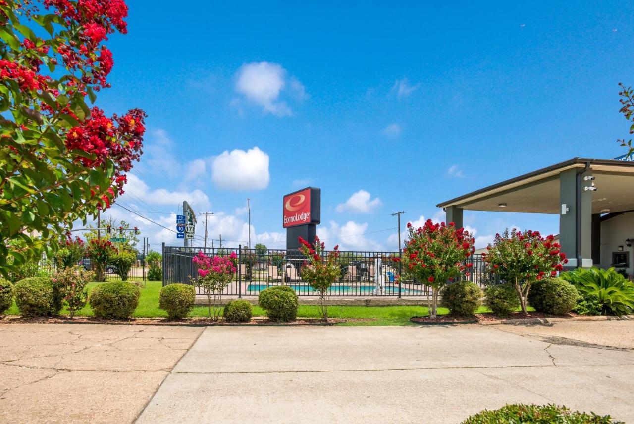 Econo Charles Area Lodge